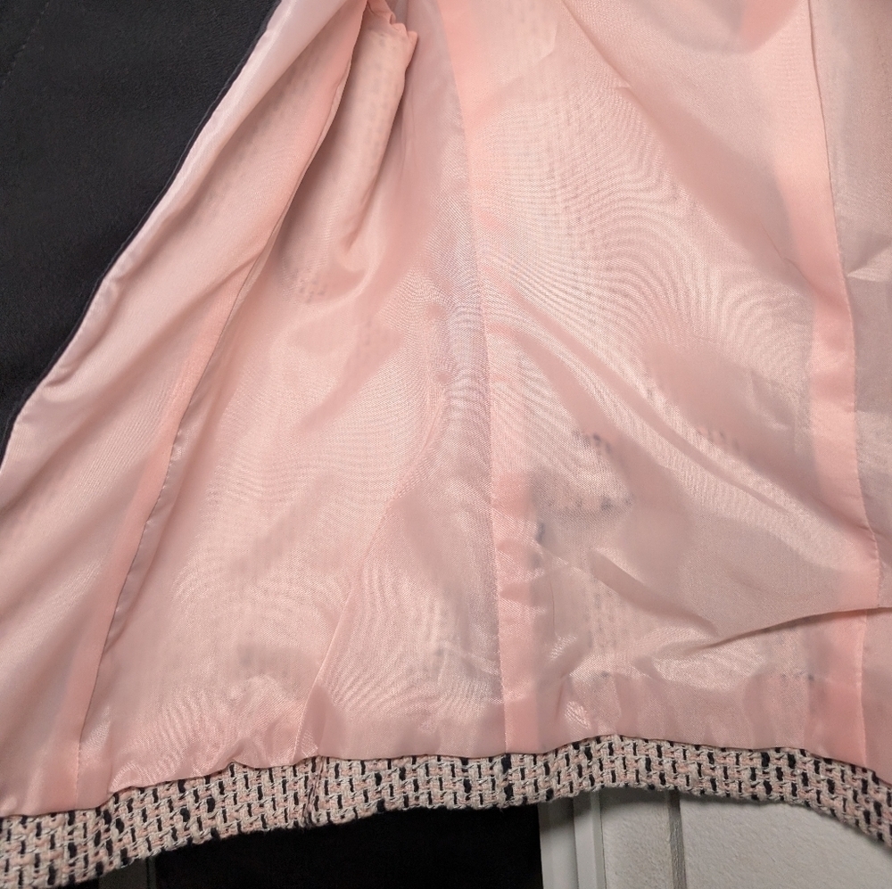 Vince Camuto Black and Cream Textured Blazer - Picture 3 of 7
